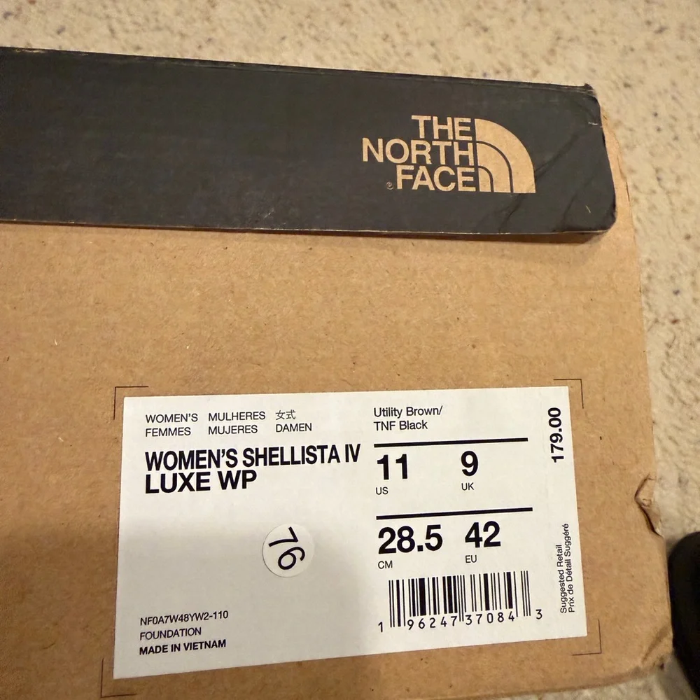 The North‎ Face Brown and Black Winter Boots Ladies Size 11 NEW In Box